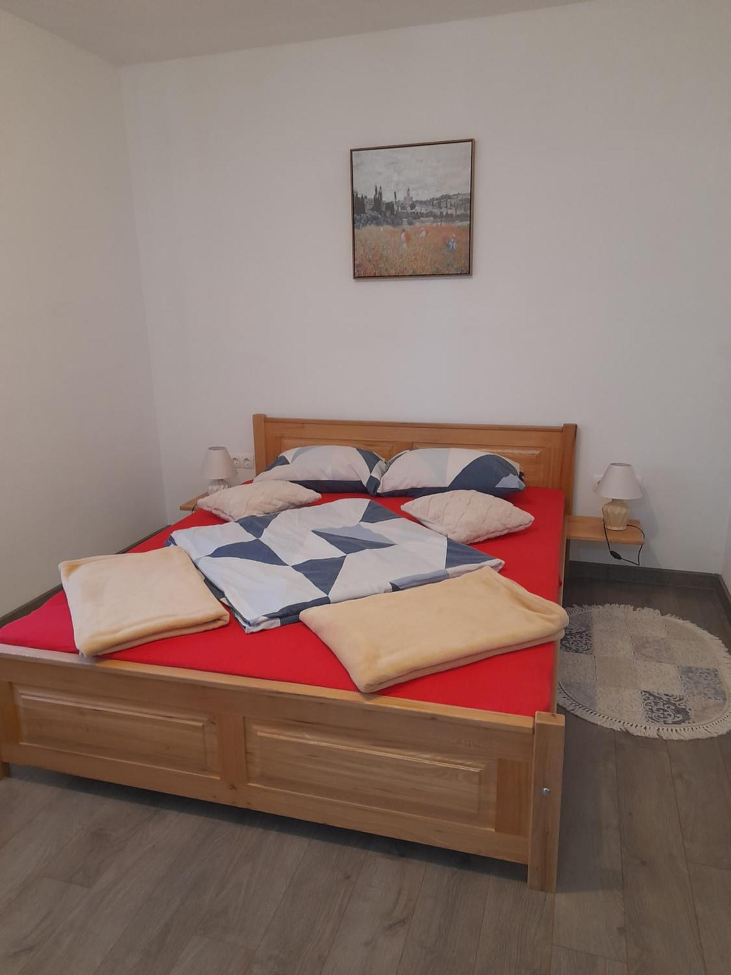 Studio Apartments Adian Korenica Habitación foto